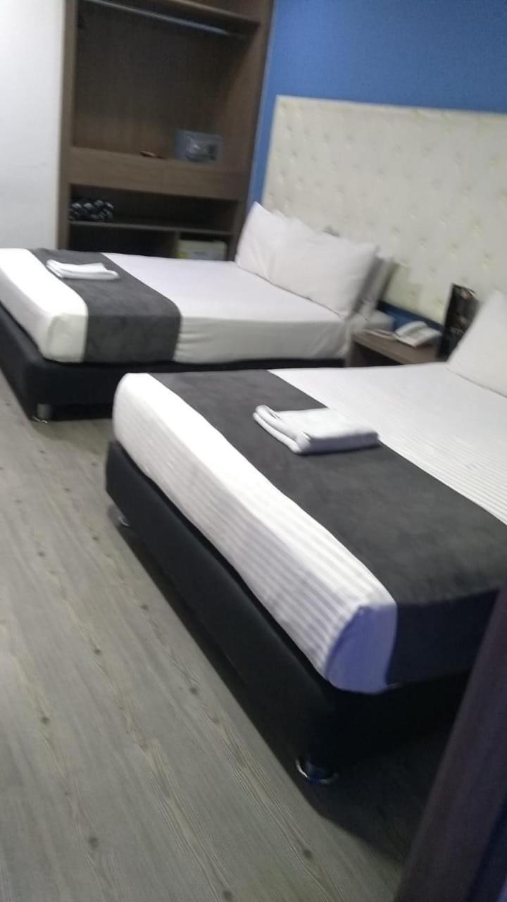 Plaza Miranda Otel Bogotá Dış mekan fotoğraf
